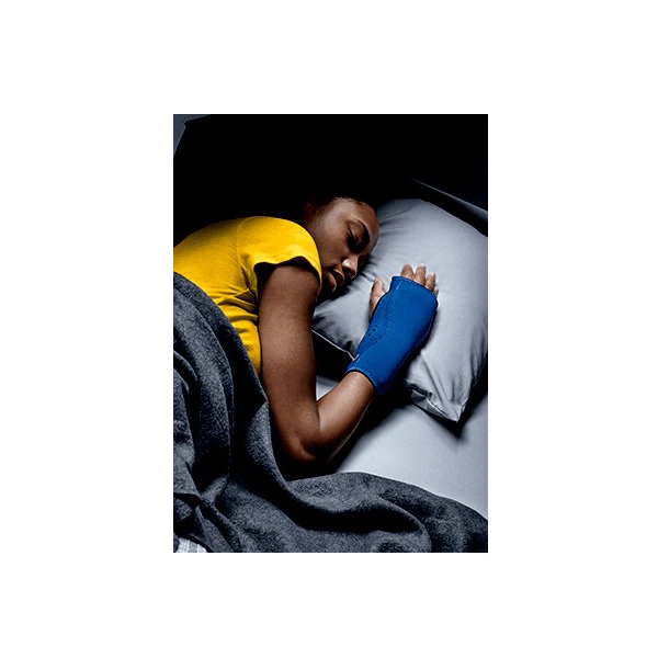 Futuro Night Wrist Support - Image 3