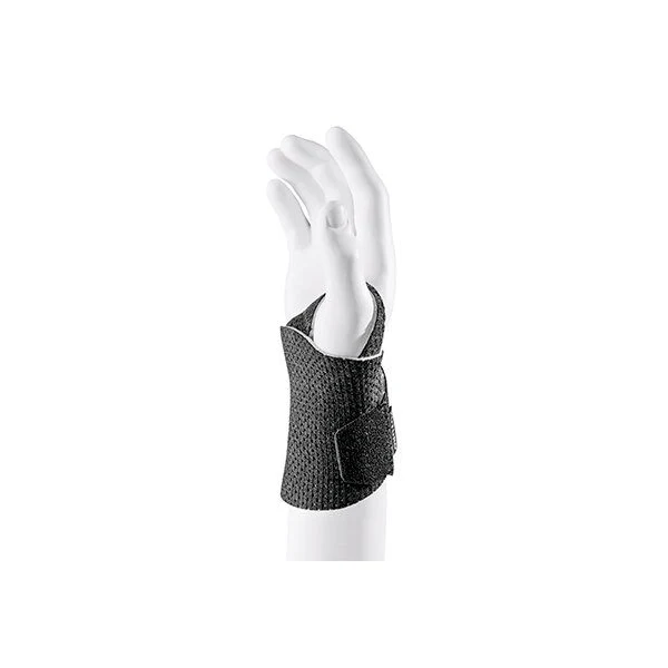 Futuro Performance Comfort Wrist Support - Adjustable - Image 2